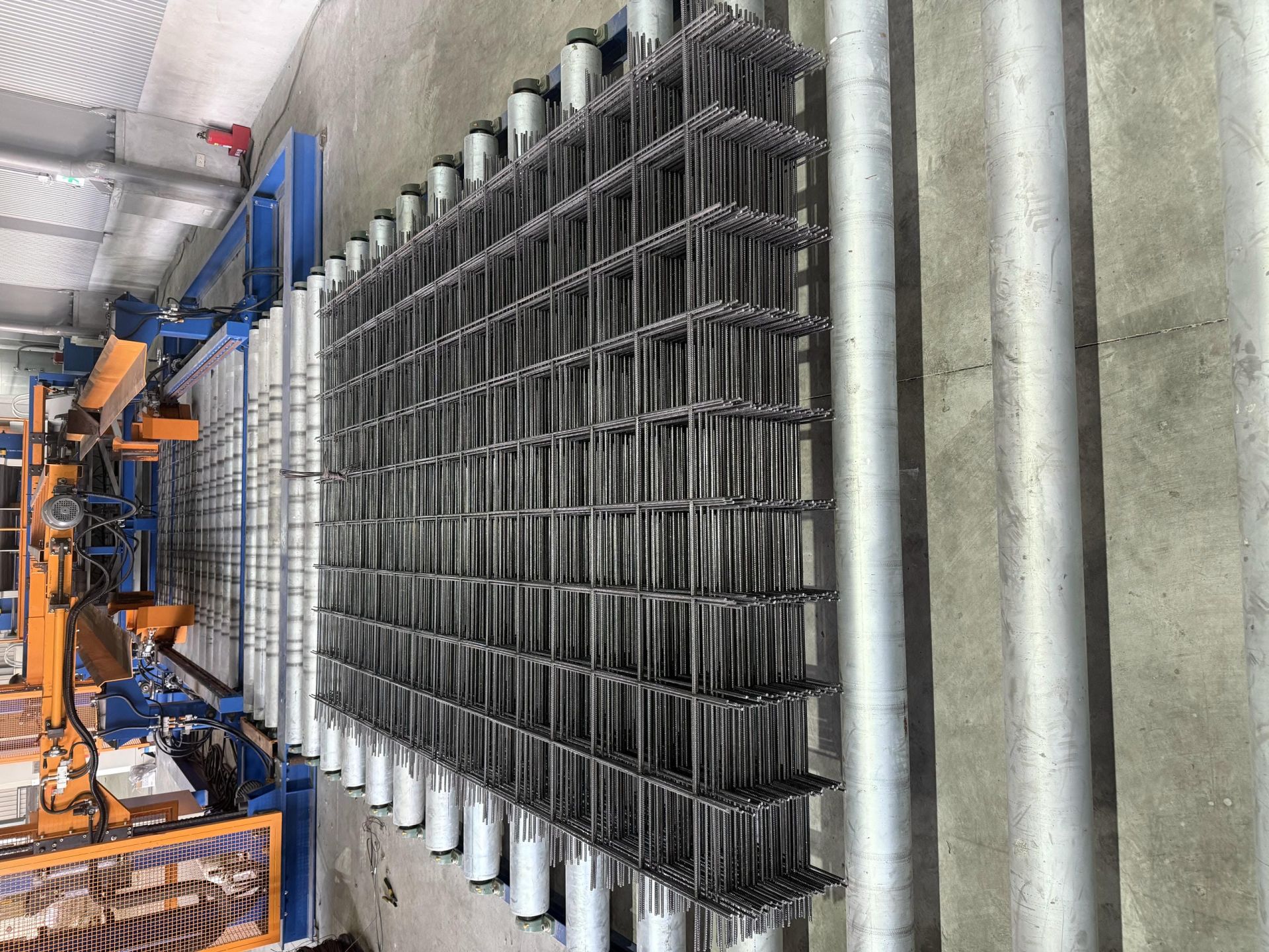 【案例實錄】自動化精密焊接，織就建築防護的鋼鐵骨幹